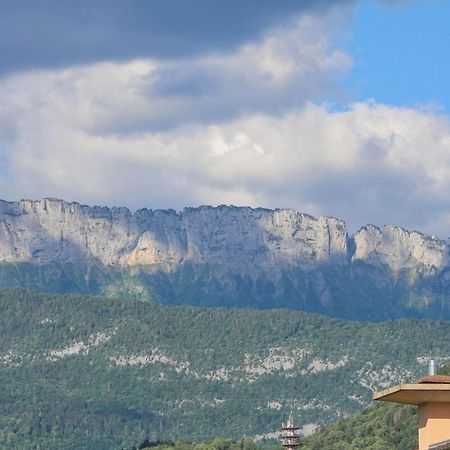 La Pause annécienne, appartement familial. Annecy Esterno foto