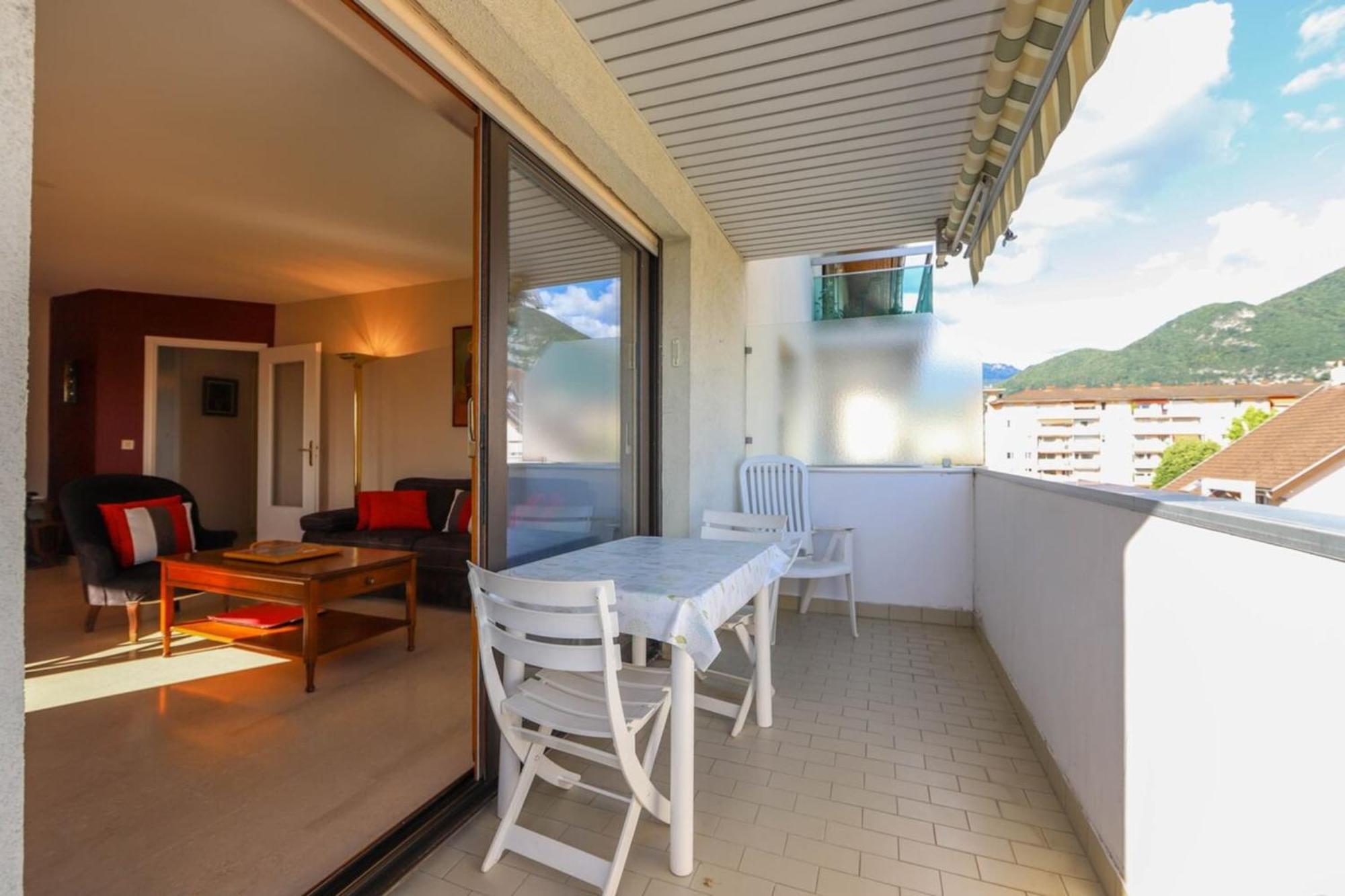La Pause annécienne, appartement familial. Annecy Esterno foto